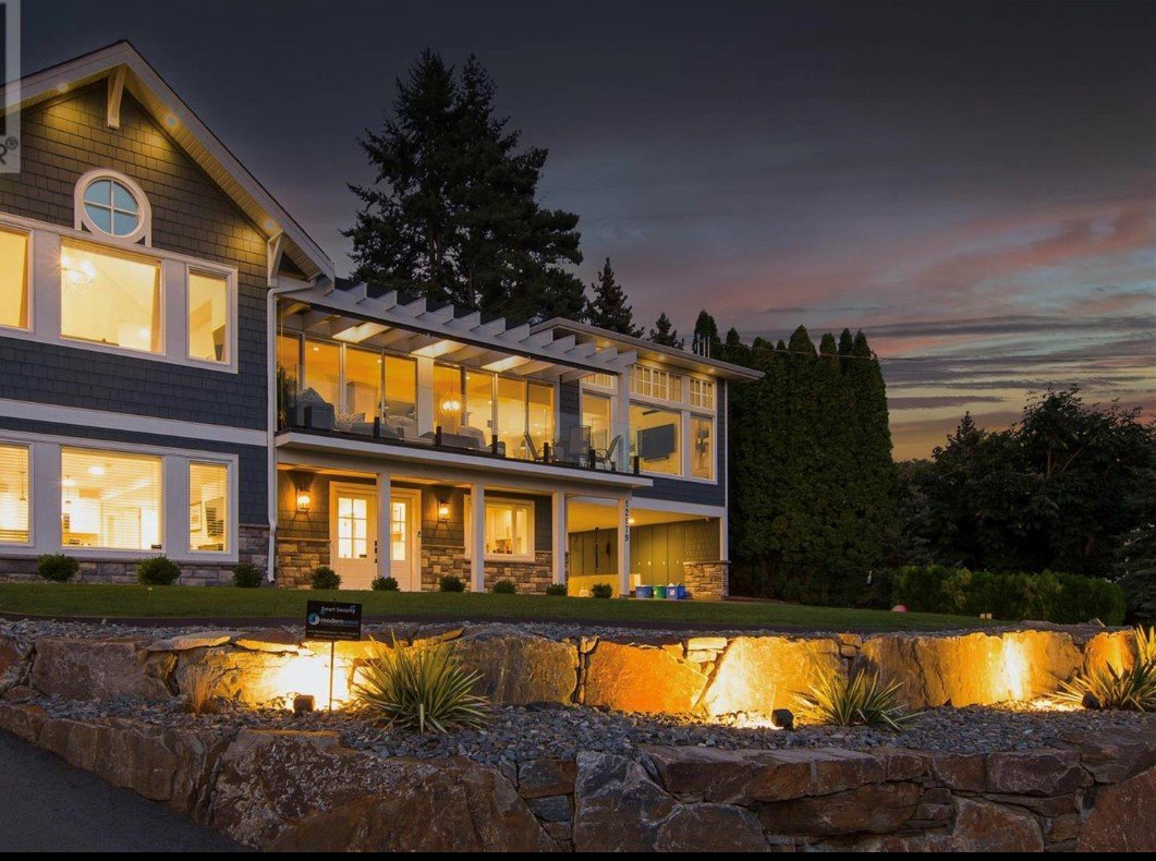 Mountain View Estates Front Exterior